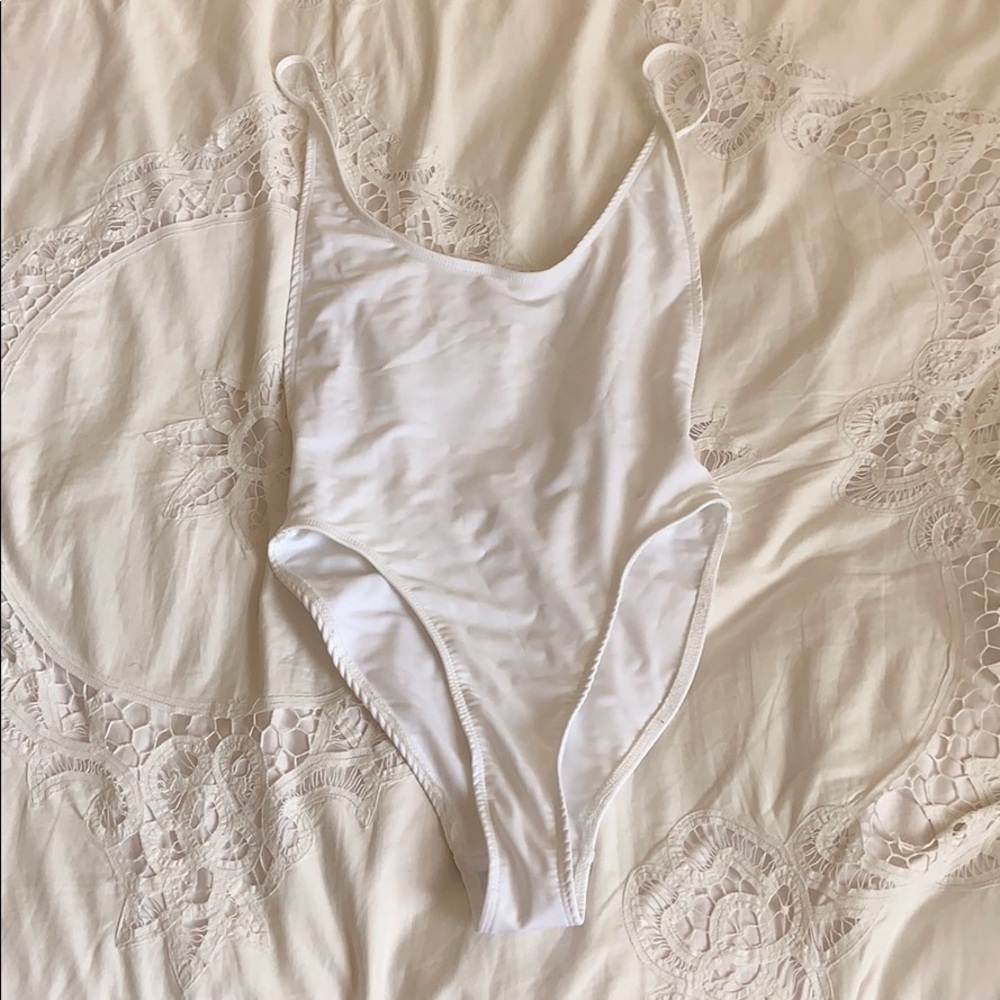 🛍3/$10 Fashion Nova sexy one piece bikini